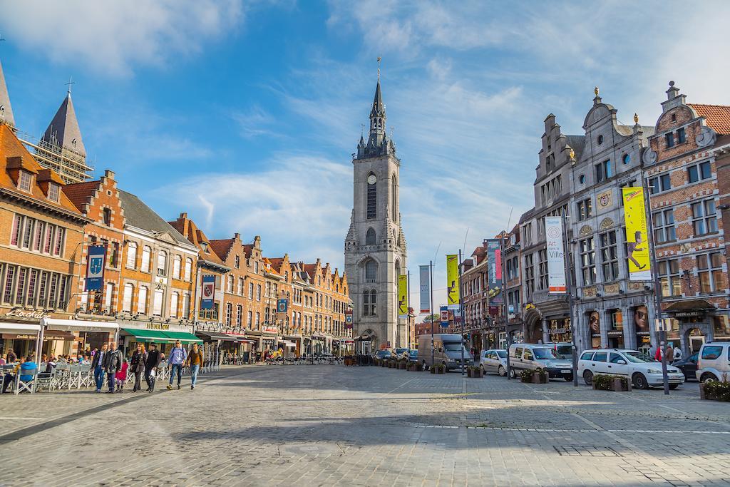 Hotel Cathedrale Tournai Exterior photo
